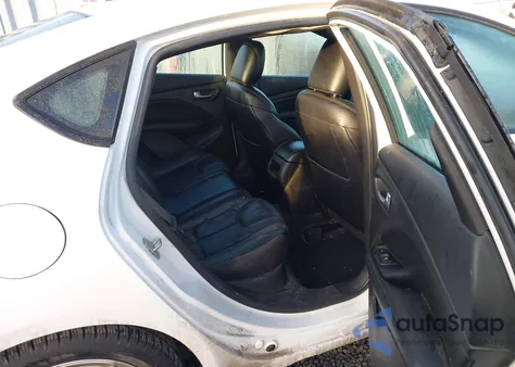 2013 Dodge Dart Limited z USA, uszkodzony, nr VIN 1C3CDFCA9DD346480